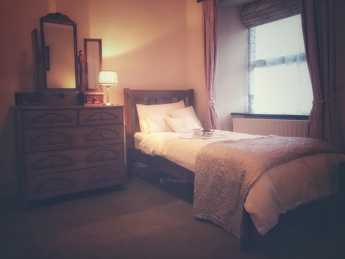 Mcmahon Guesthouse Listowel Zewnętrze zdjęcie